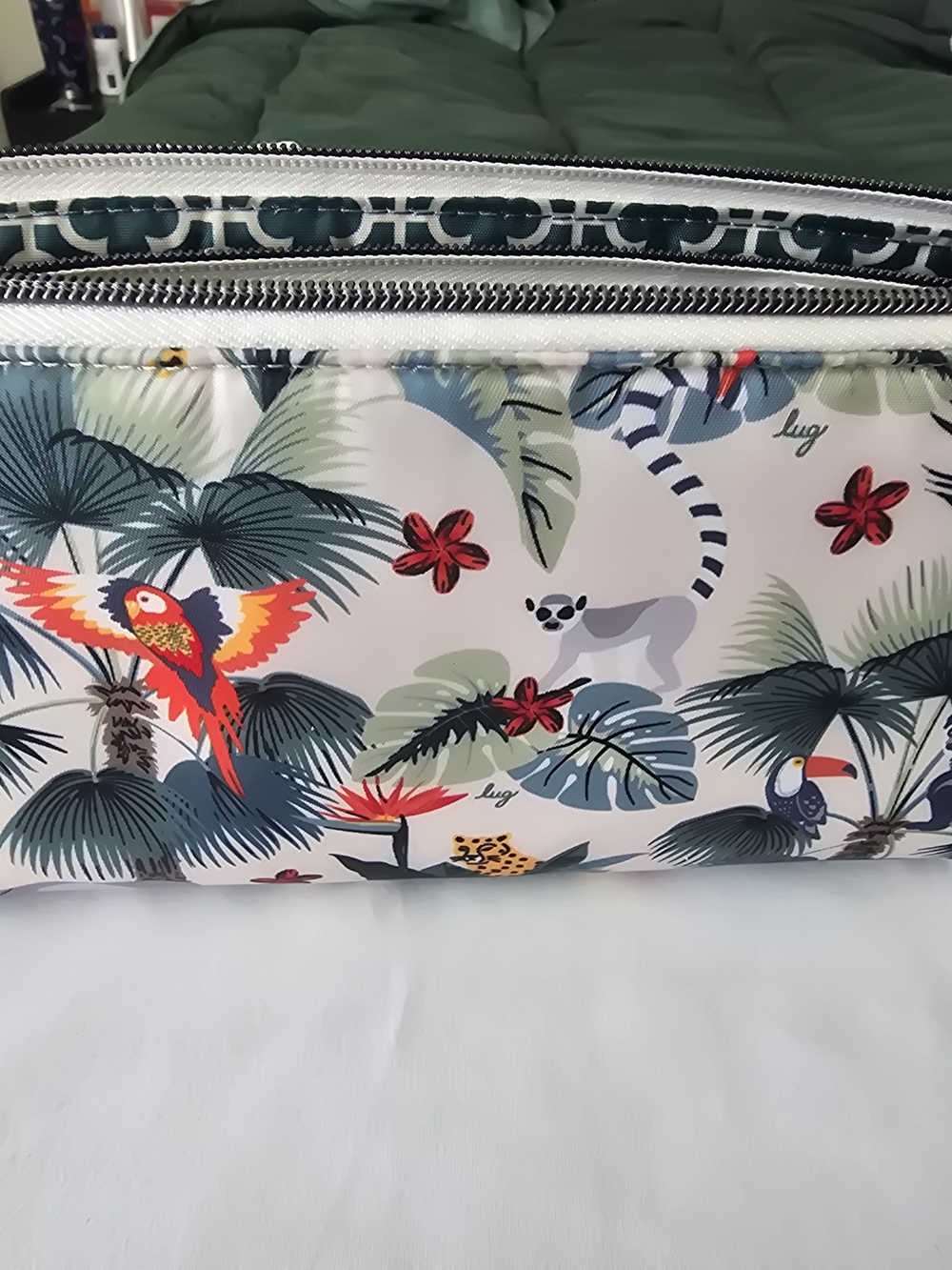 Tropical Print 3 Piece Cosmetic Pouch Set - Wildlife Cream - Picture 14 of 16